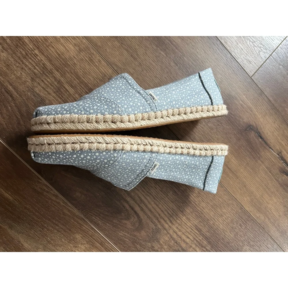 Toms NWOT Alpargata rope espadrille shoes 7.5